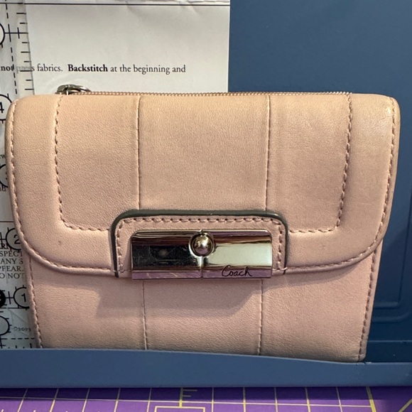 Coach Kristin Soft Pink Flap Style Leather Wallet - Picture 1 of 11